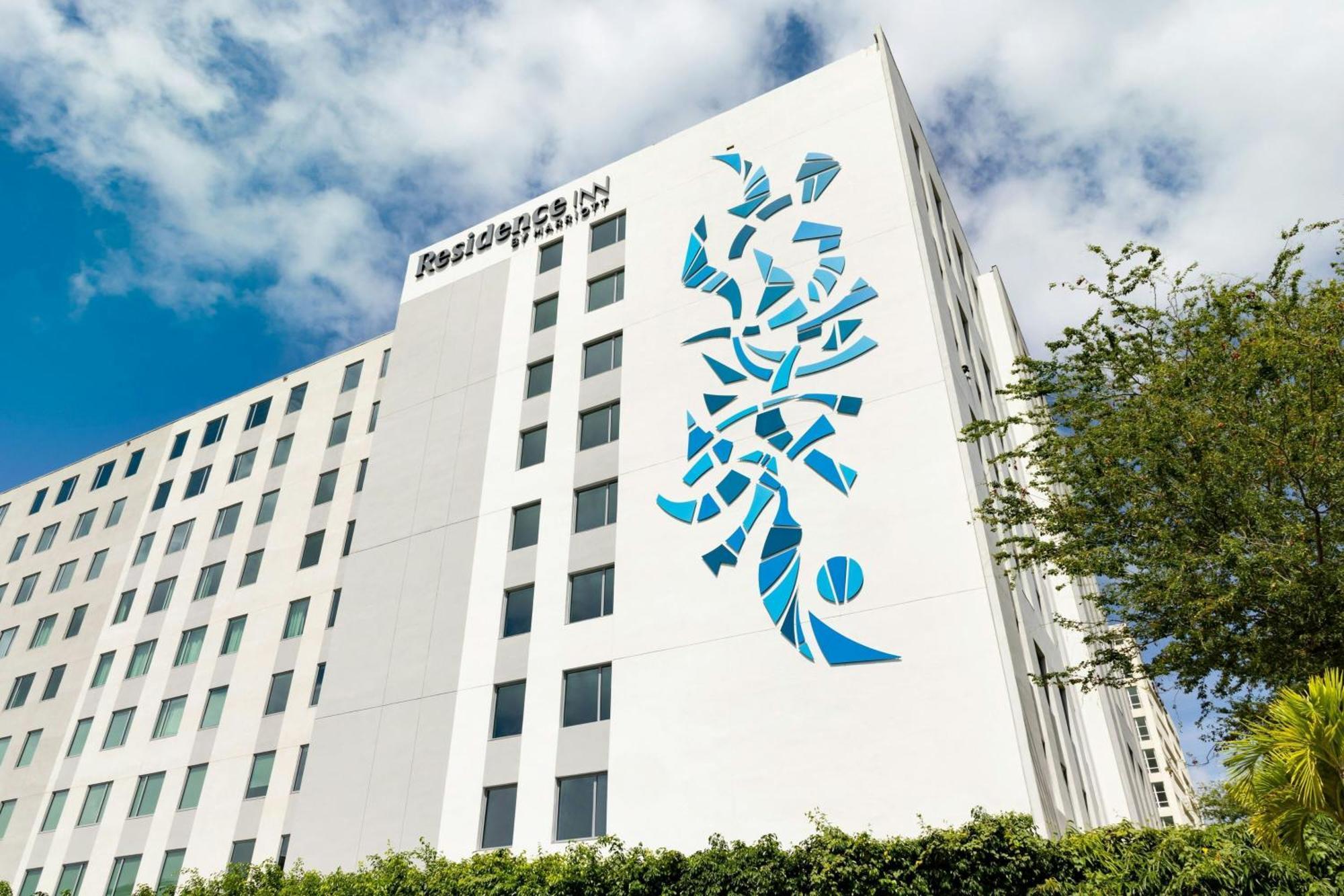 Residence Inn By Marriott San Juan Isla Verde Exterior photo